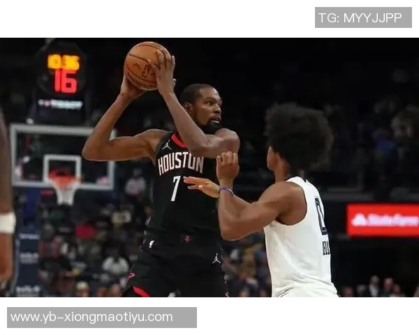 杜兰特首节状态低迷全场13投仅6中贡献15分4篮板2助攻1盖帽 杜兰特首节状态低迷全场13投仅6中贡献15分4篮板2助攻1盖帽