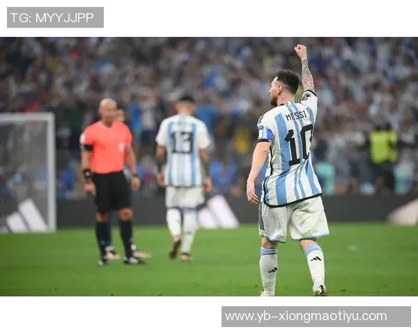 戴维点球失误引发争议记者怒斥其草率行为令人无法接受 戴维点球失误引发争议记者怒斥其草率行为令人无法接受